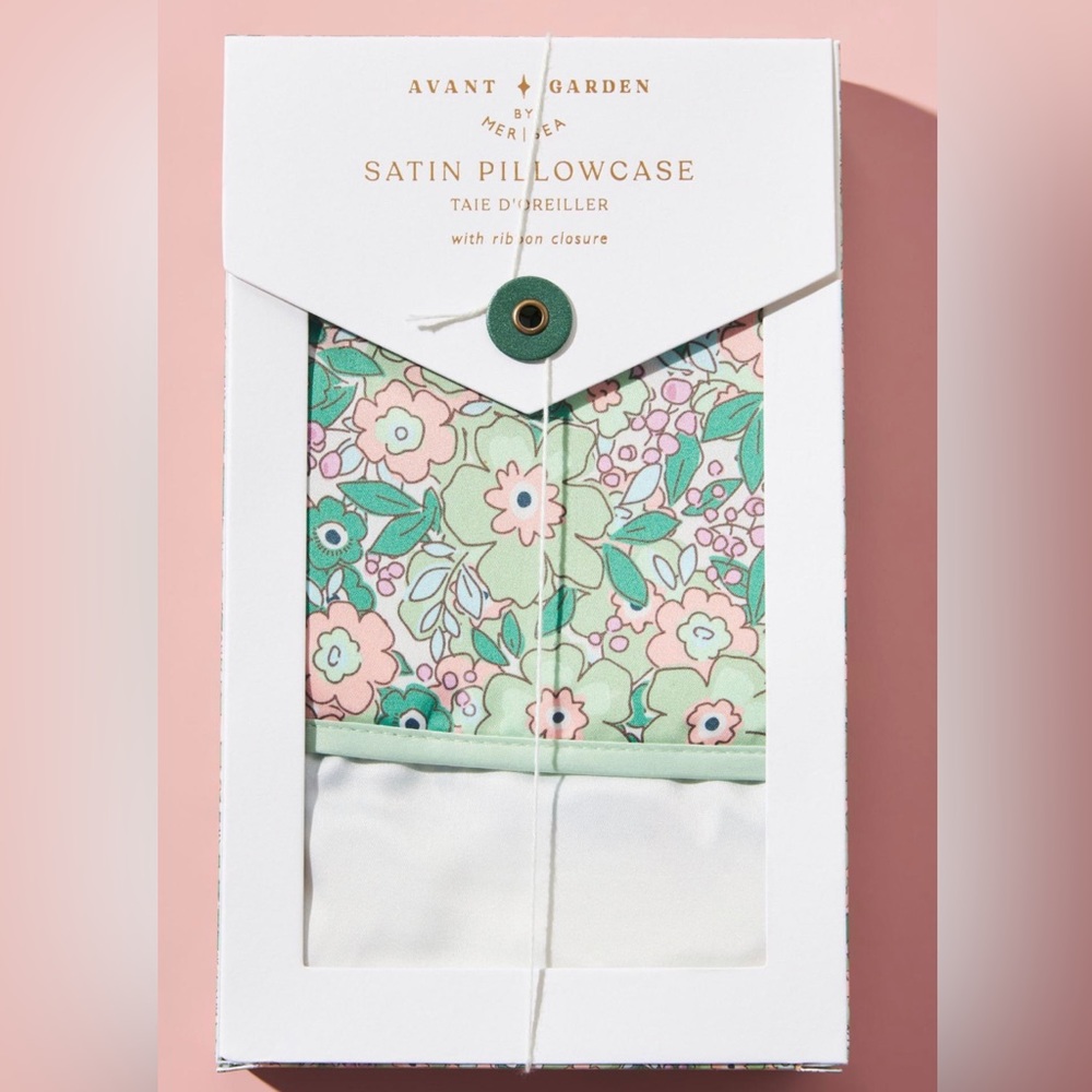 Mer-Sea & Co. Avant Garden Pillowcase (brand new)